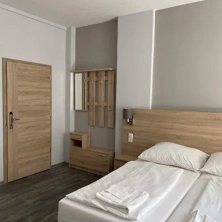Bed & Breakfast Kis Szieszta Panzio Balatonboglar