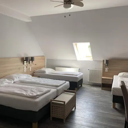 Kis Szieszta Panzio Balatonboglar