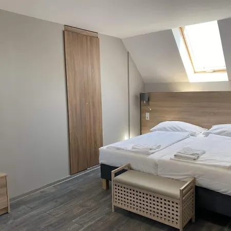 Bed & Breakfast Kis Szieszta Panzio