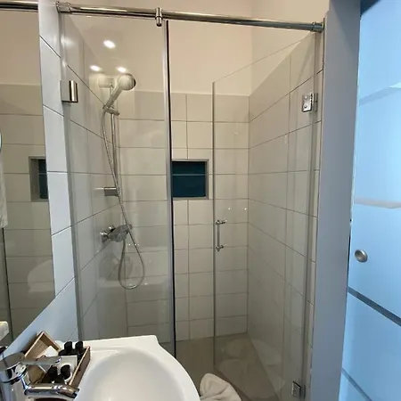 Bed & Breakfast Kis Szieszta Panzio 3*