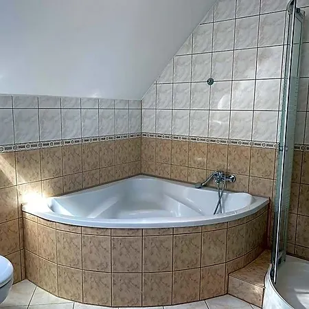 Kis Szieszta Panzio Bed & Breakfast