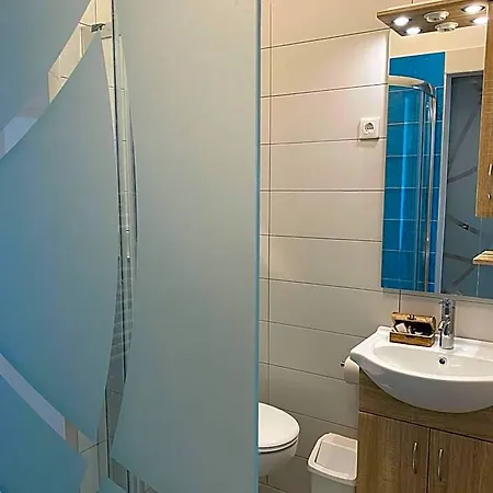 Kis Szieszta Panzio Bed & Breakfast Balatonboglár